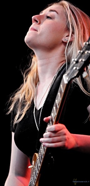  Joanne Shaw Taylor