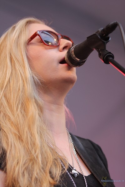  Joanne Shaw Taylor