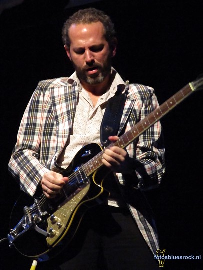 img00010.jpg